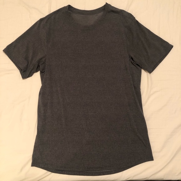 Lululemon Short Sleeve - Picture 1 of 3